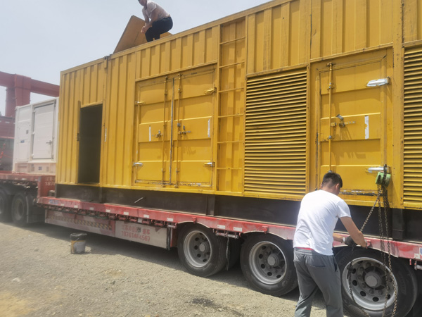 昌江发电机出租100KW发电机需要什么规格的电缆线？