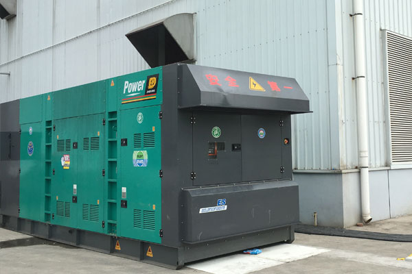 昌江燃油滤清器的更换流程是怎样的？