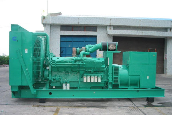 昌江工厂发电机应急发电时如何更准确地检查发电机状态？